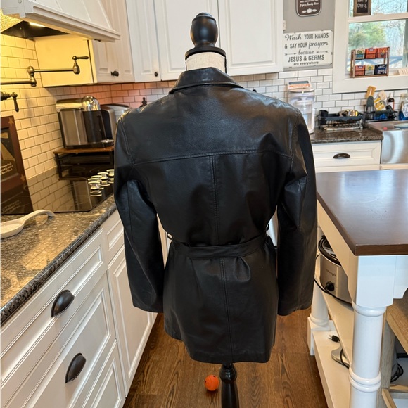 BC INTERNATIONAL WEAR - Black Leather Women's Trench Coat - Size Medium - Picture 5 of 6